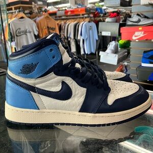Women’s Air Jordan 1 Retro High Obsidian Size 8
